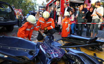 Tag der Deutschen Einheit Hannover 2014; Feuerwehr in Aktion