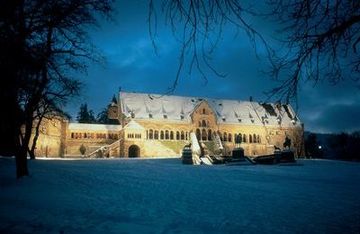 Goslar: Blick auf die Kaiserpfalz im Winter