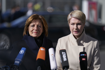 Ministerpräsidentin Malu Dreyer und Ministerpräsidentin Manuela Schwesig