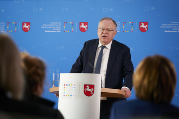 Ministerpräsident Stephan Weil beim Pressestatement