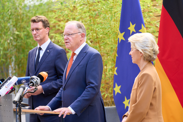 Pressestatement von EU-Kommissionspräsidentin Dr. Ursula von der Leyen, Ministerpräsident Stephan Weil und Ministerpräsident Hendrik Wüst