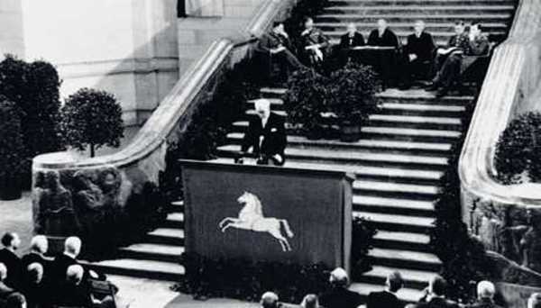Eröffnung des niedersächsischen Landtages 1946
